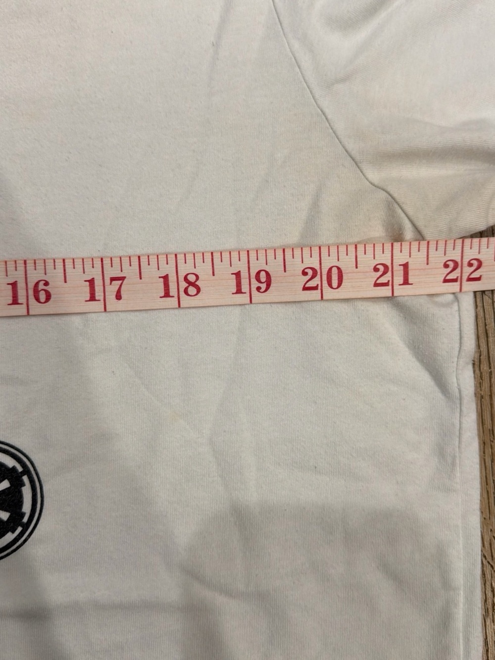Under Armour x Star Wars Darth Vader Graphic Tee - White & Tan - Picture 6 of 7